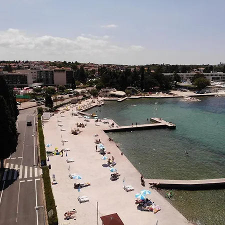 Sain With Garden Terrace Near The Pensjonat Poreč